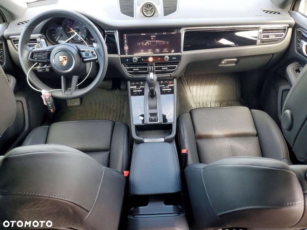 Porsche Macan - 9