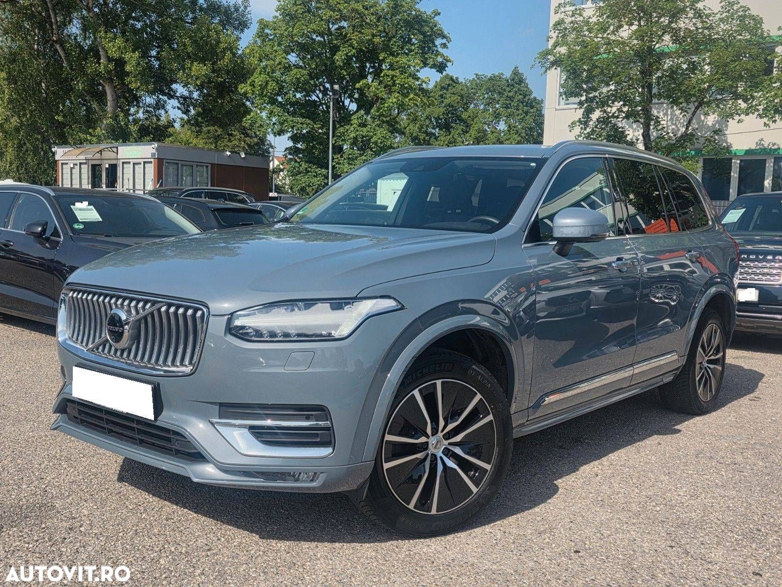 Volvo XC 90 - 1