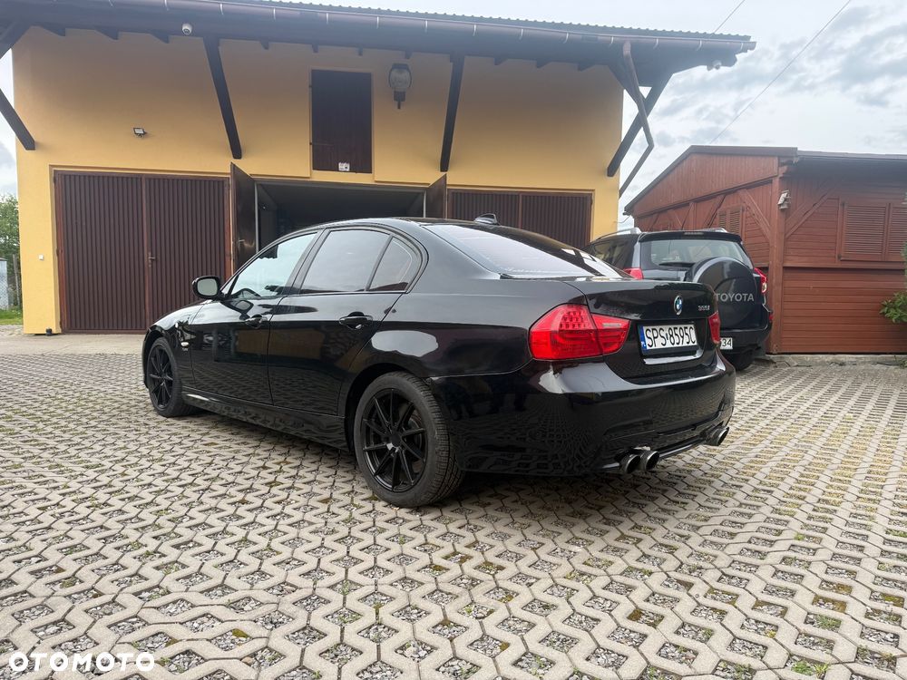 BMW Seria 3 335i Edition Exclusive - 21