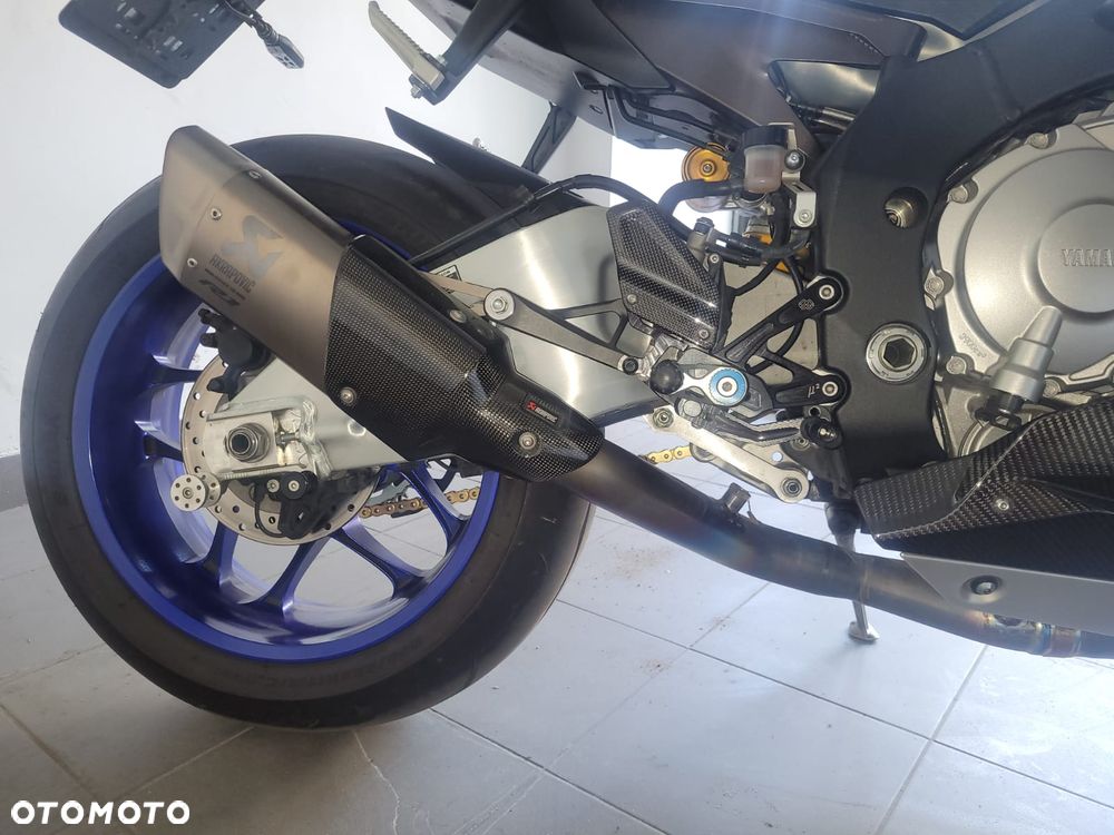Yamaha YZF - 7