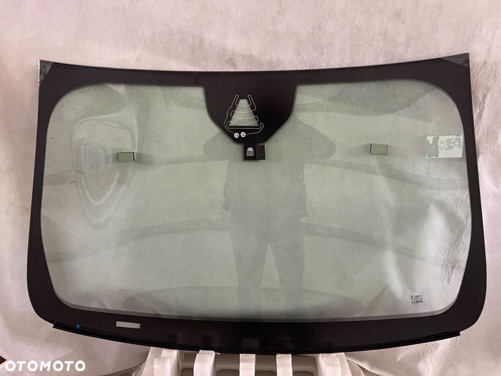 szyba przednia ford escape kamera po 2019- - 4