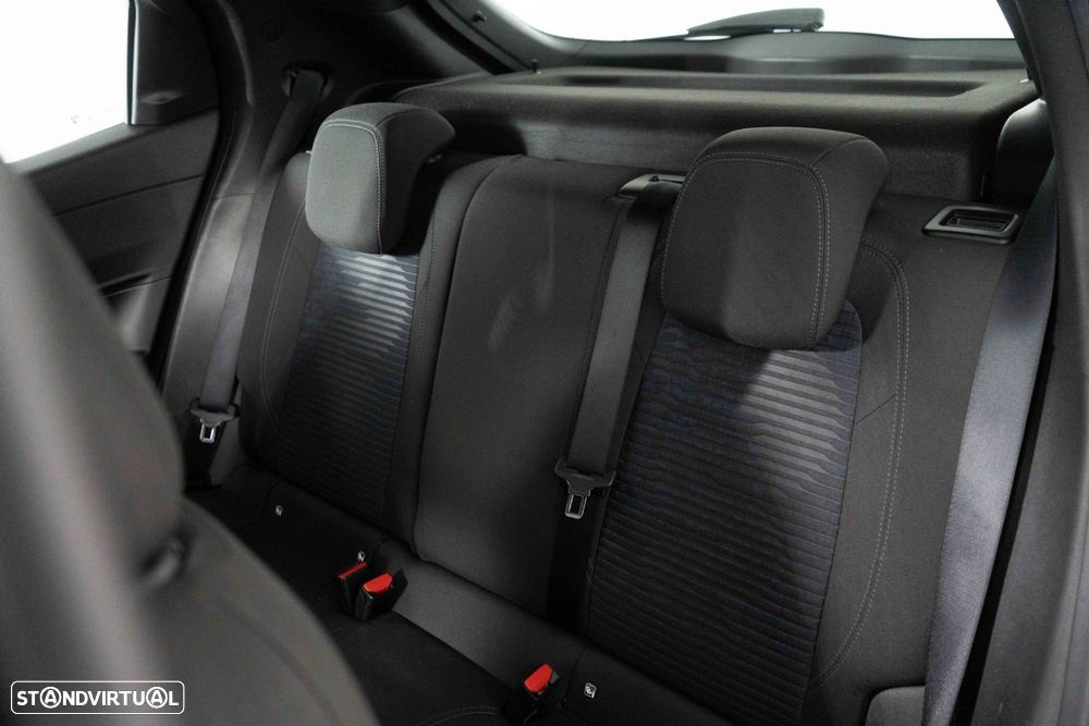 Alfa Romeo Junior 1.2 Intensa eDCT6 - 11