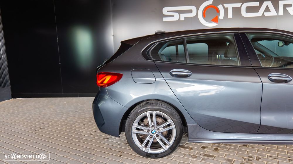 BMW 116 d Pack Desportivo M - 4