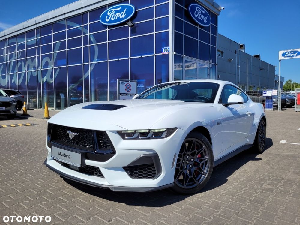 Ford Mustang - 2