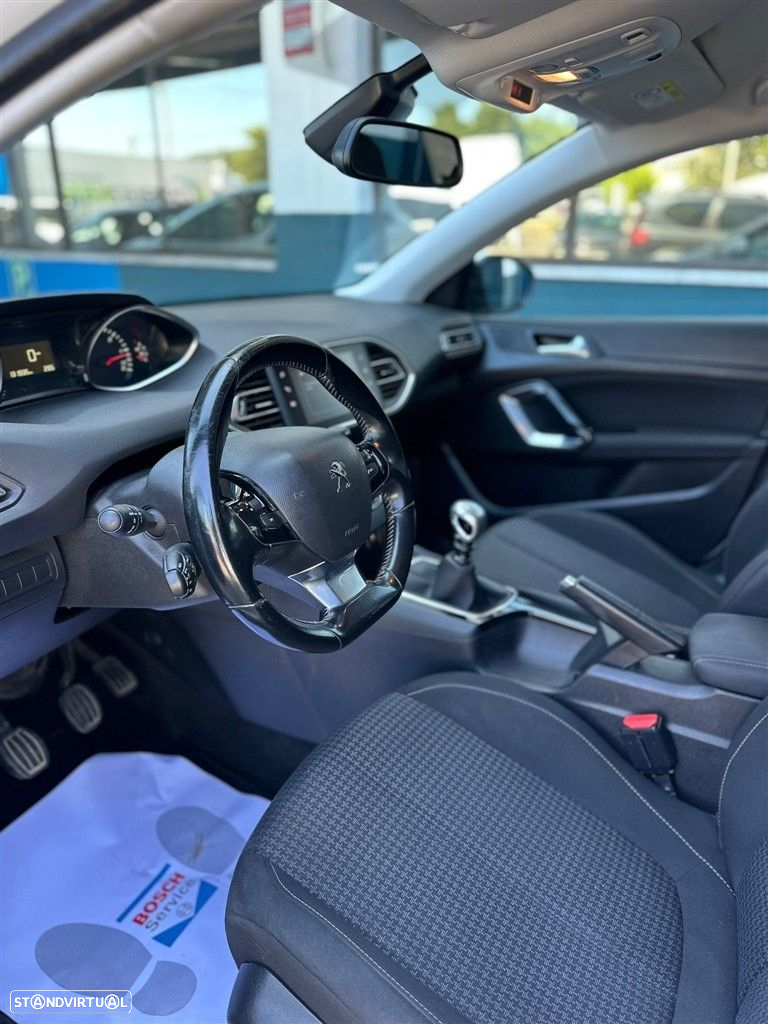 Peugeot 308 SW 1.5 BlueHDi Style - 9