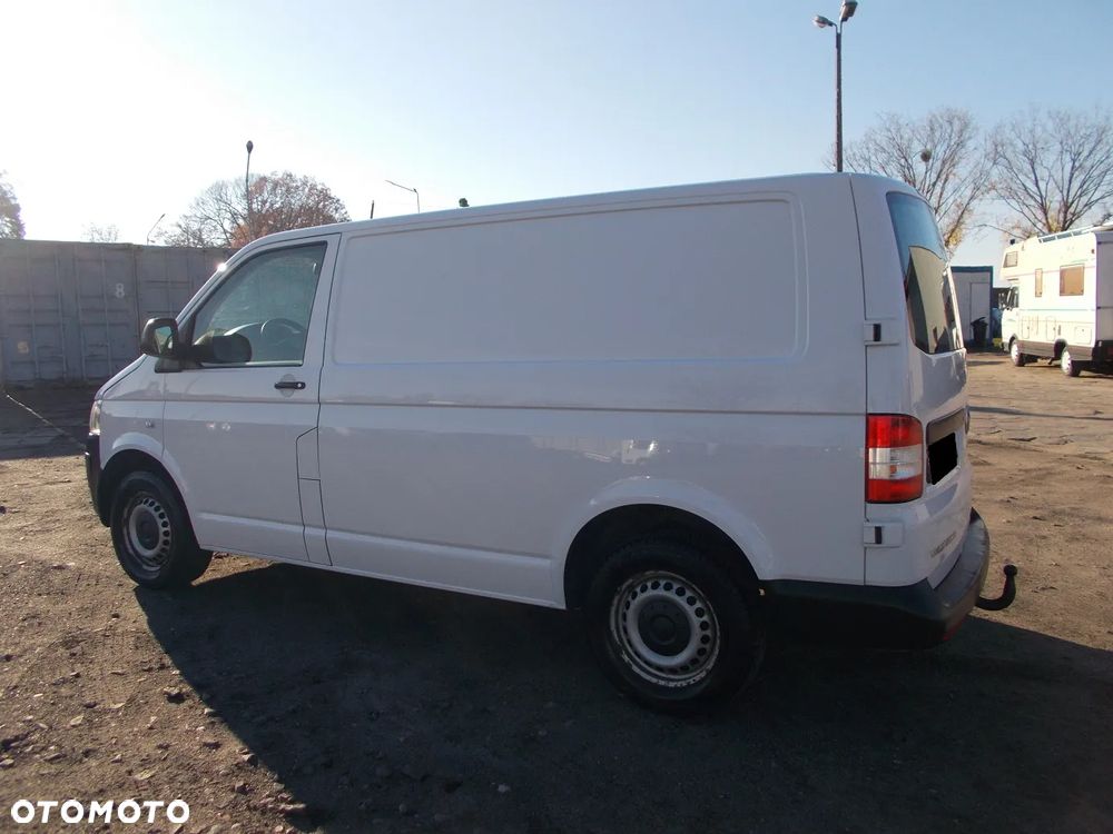 Volkswagen Transporter - 4