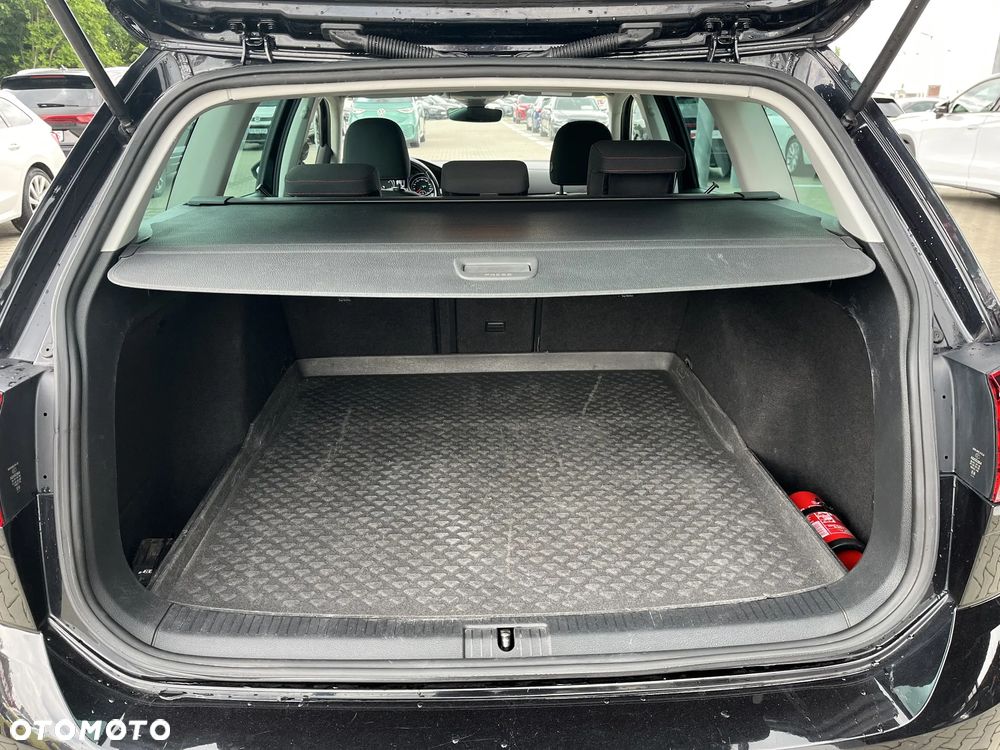 Volkswagen Golf 2.0 TDI BMT Highline DSG - 18