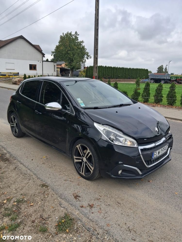 Peugeot 208 1.6 BlueHDi Allure S&S - 7