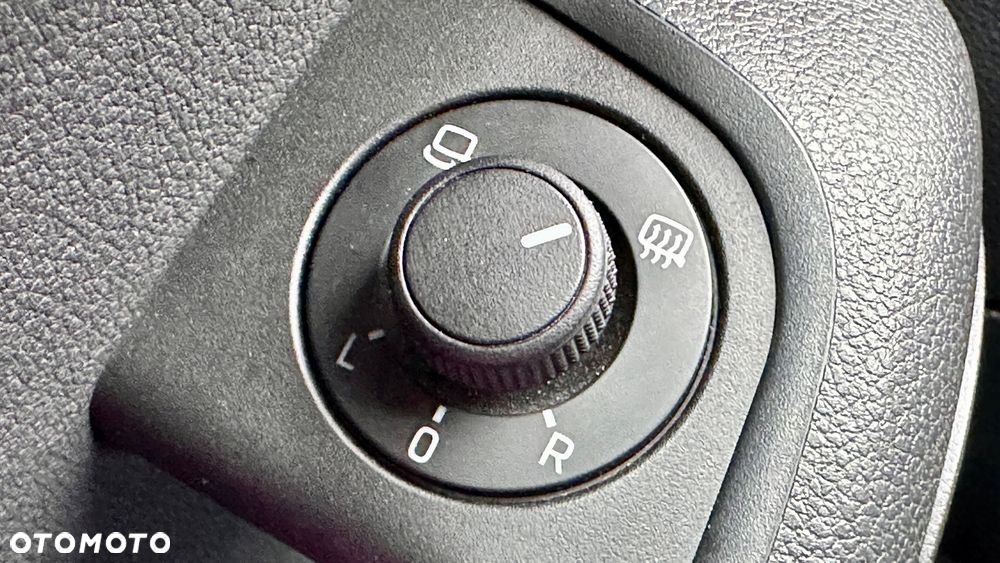 Skoda Octavia 2.0 TDI DSG RS - 34