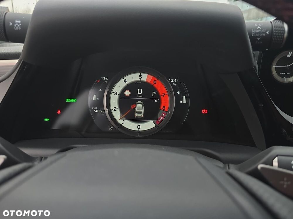 Lexus ES 300h F Sport Edition - 9