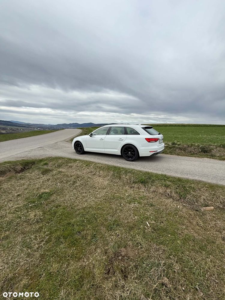 Audi A4 Avant 2.0 TDI S tronic - 13