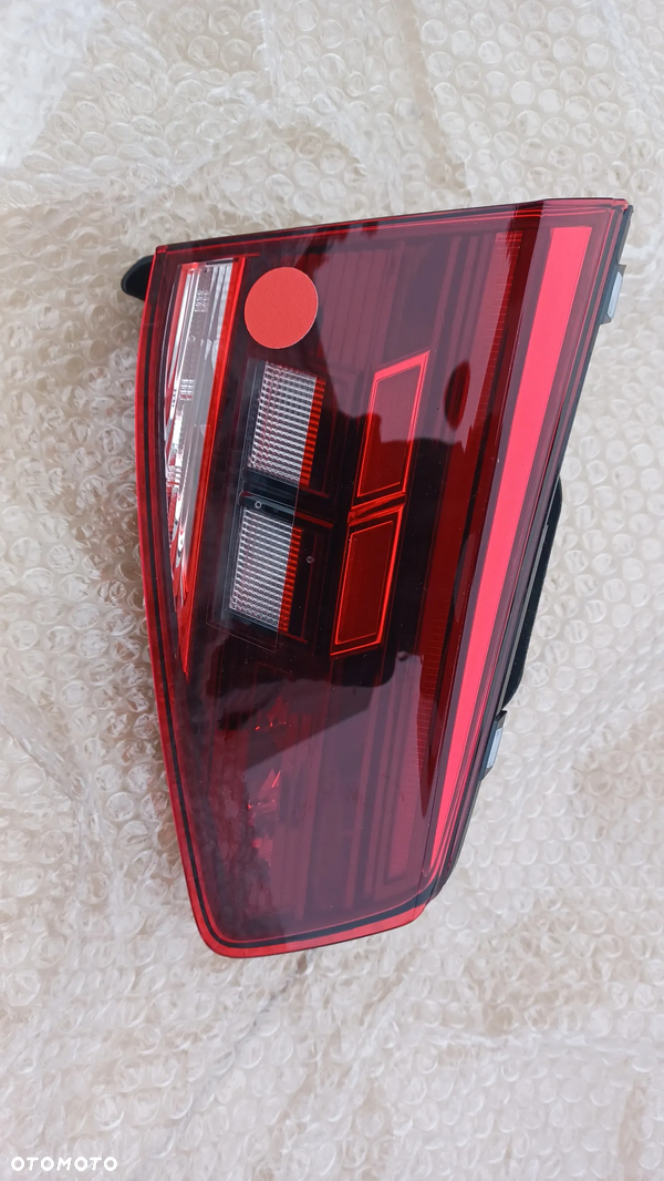 VW PASSAT B8 KOMBI LAMPA TYŁ NOWA 3G9945093 K