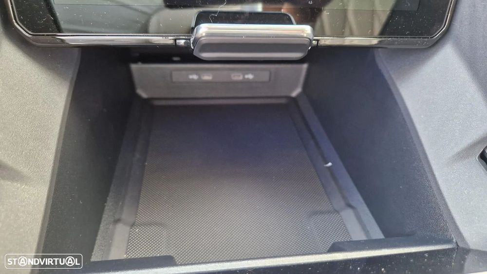 Ford Explorer 77 kWh Premium - 14