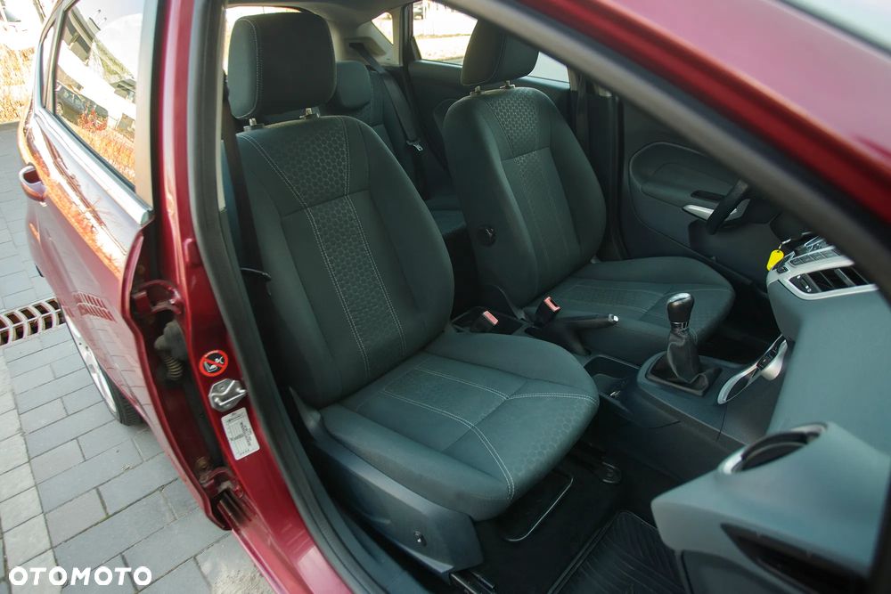 Ford Fiesta 1.25 Titanium EU5 - 21