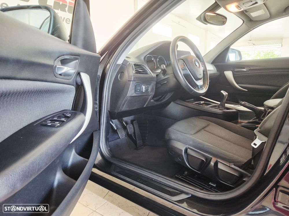 BMW 116 d EfficientDynamics Edition Sport Line - 17