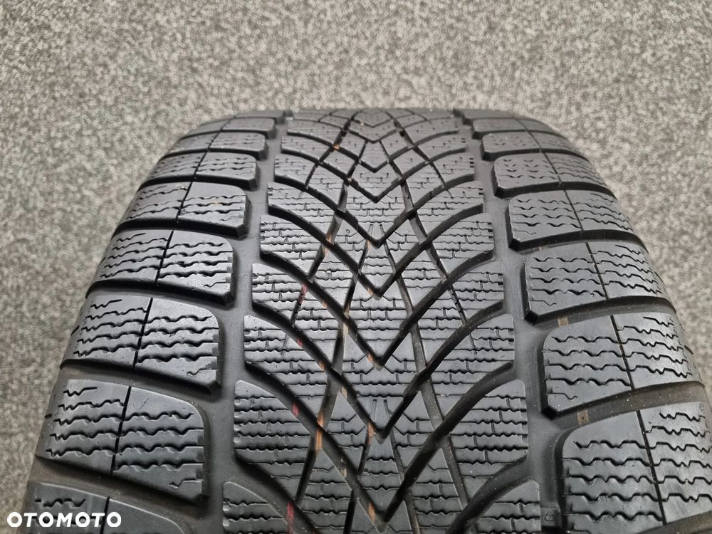 Dunlop Sp Winter Sport 4D NO 295/40/20 106V 1szt. - 2