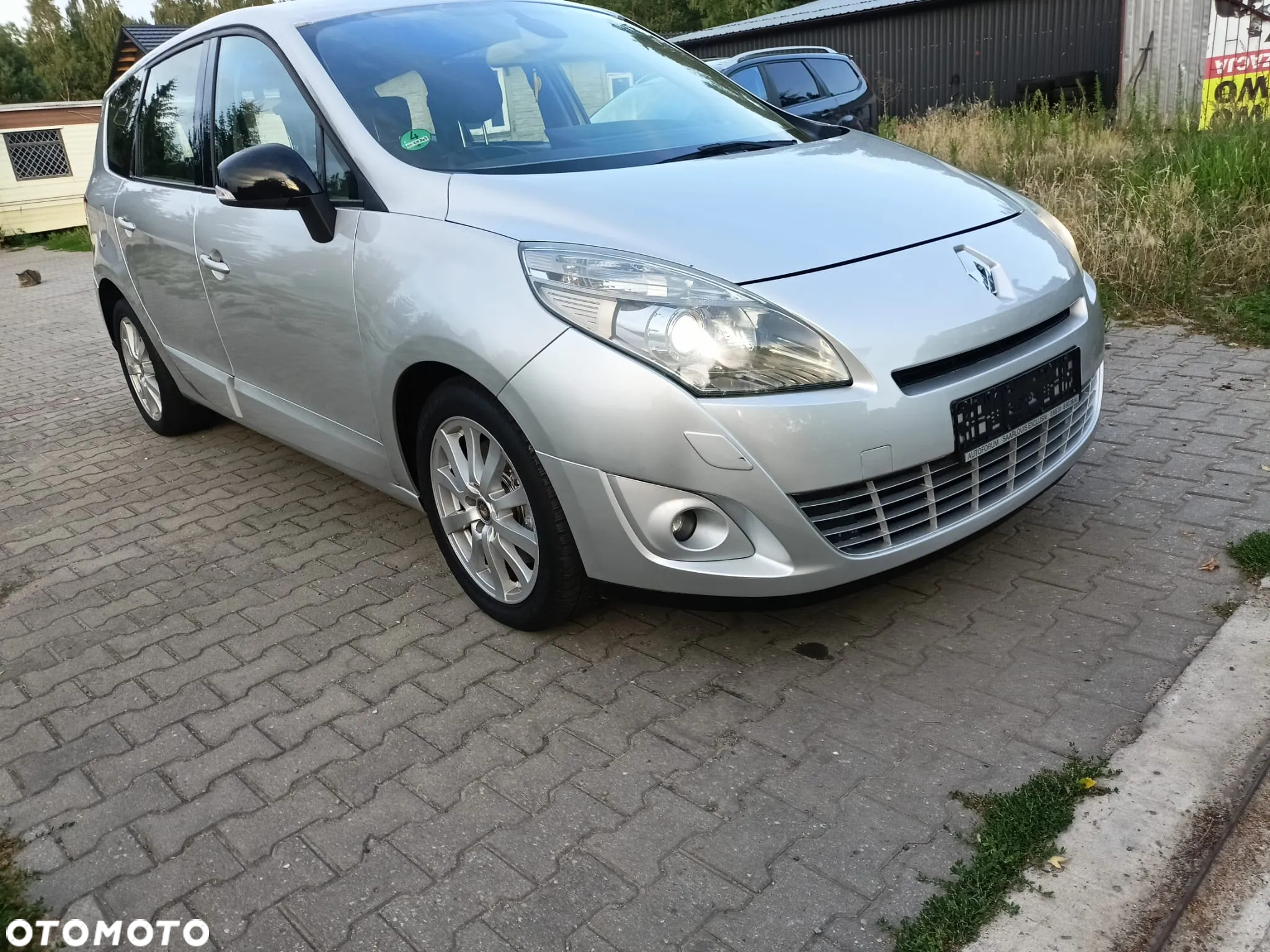 Renault Grand Scenic dCi 150 FAP Luxe - 4