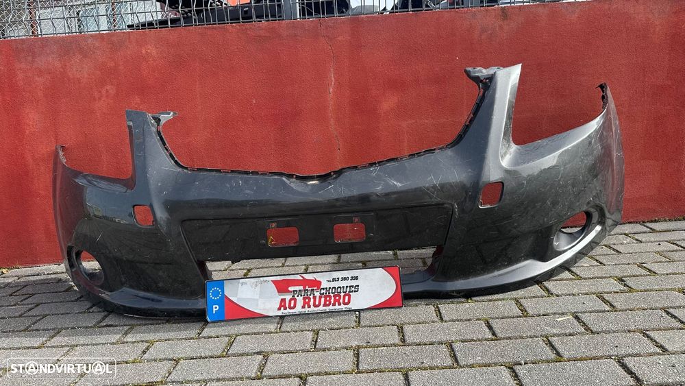 Parachoques Toyota avensis t27 - 1