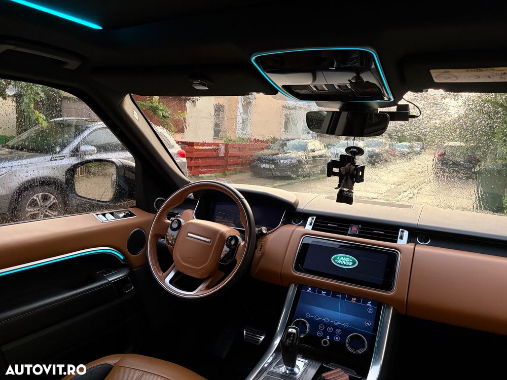 Land Rover Range Rover Sport 3.0 SDV6 HSE - 11