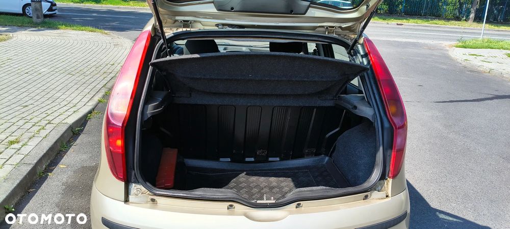 Fiat Punto - 12