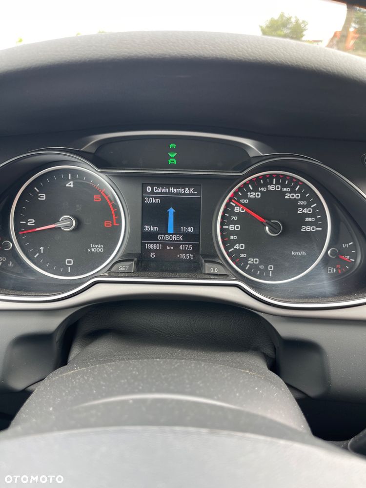 Audi A4 Allroad - 36