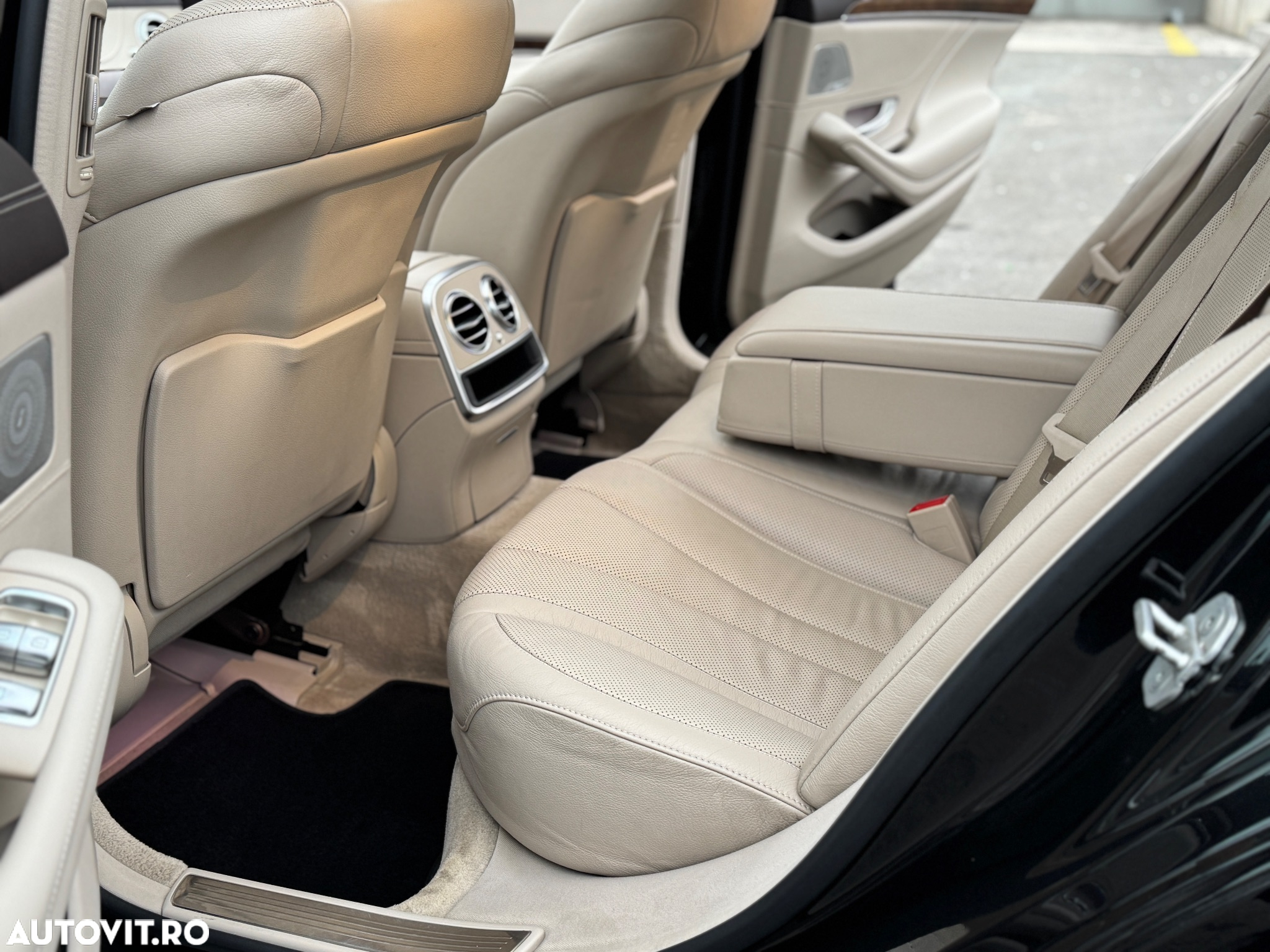 Mercedes-Benz S 350 (BlueTEC) d 4Matic 7G-TRONIC - 10