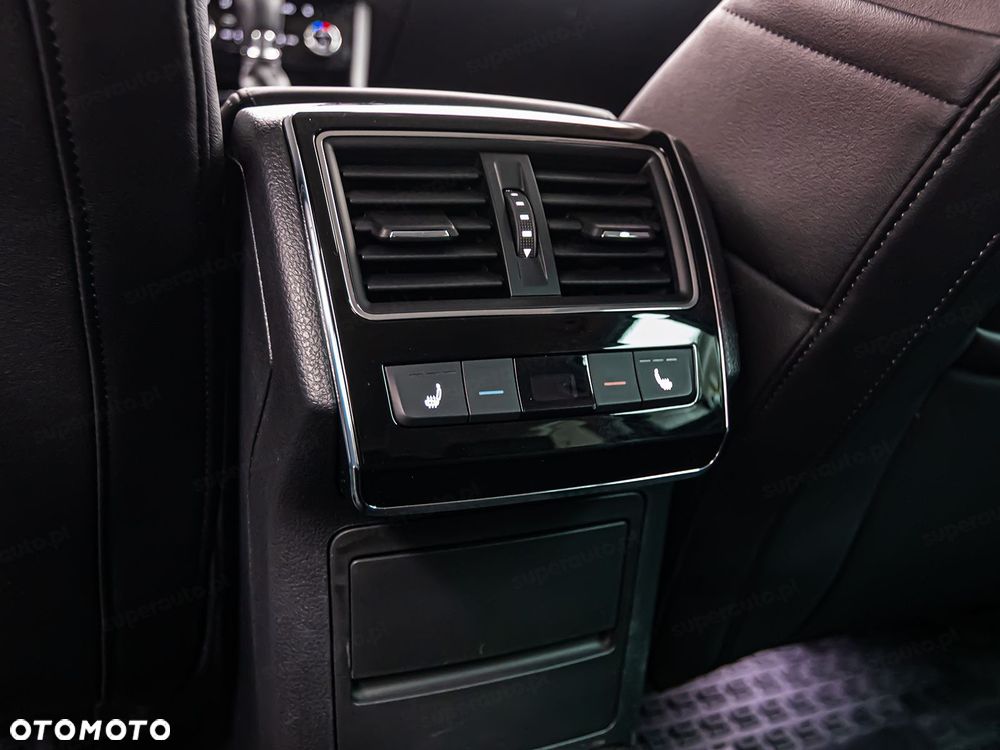Skoda Superb 2.0 TSI 4x4 L&K DSG - 27