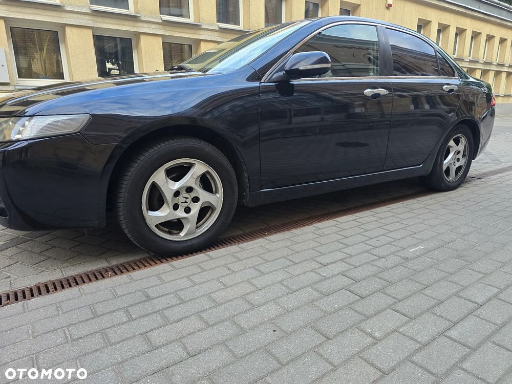 Honda Accord - 2