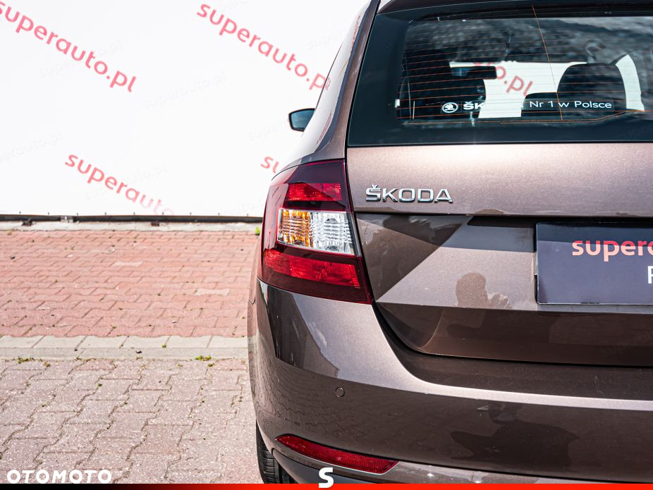 Skoda RAPID 1.0 TSI Ambition - 23