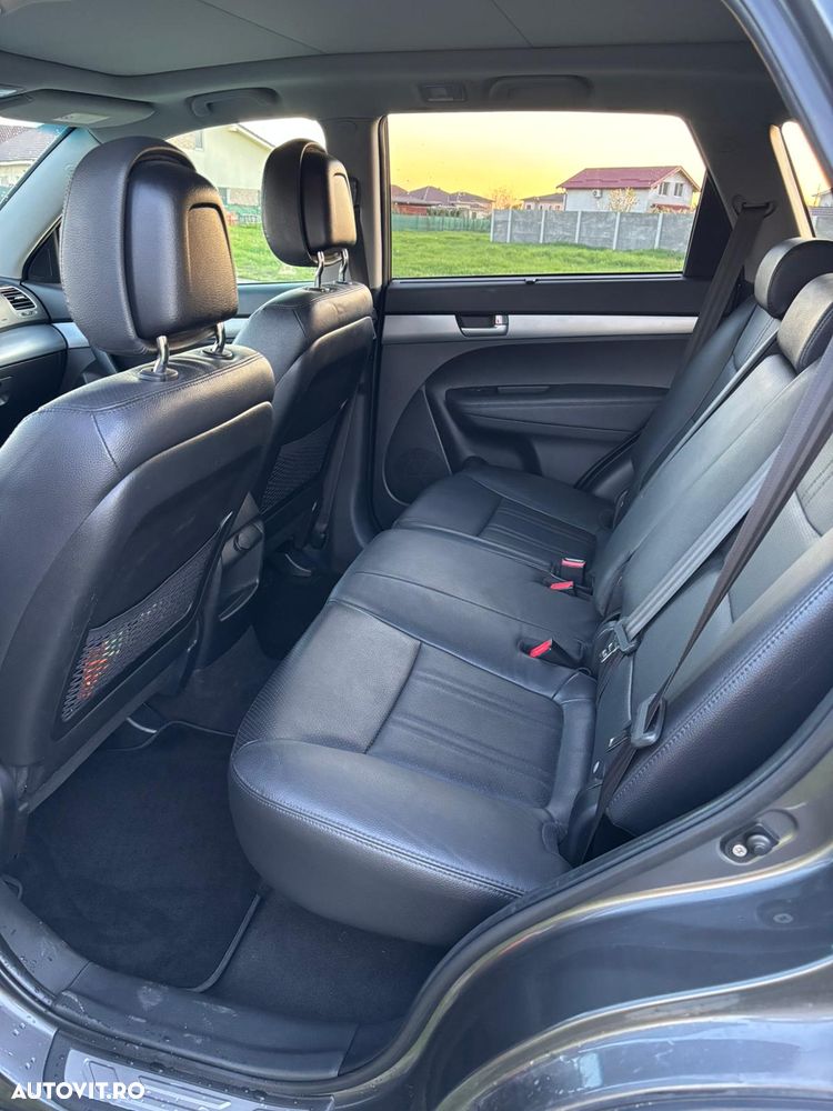 Kia Sorento 2.2 DSL BASE AT 4x2 - 5