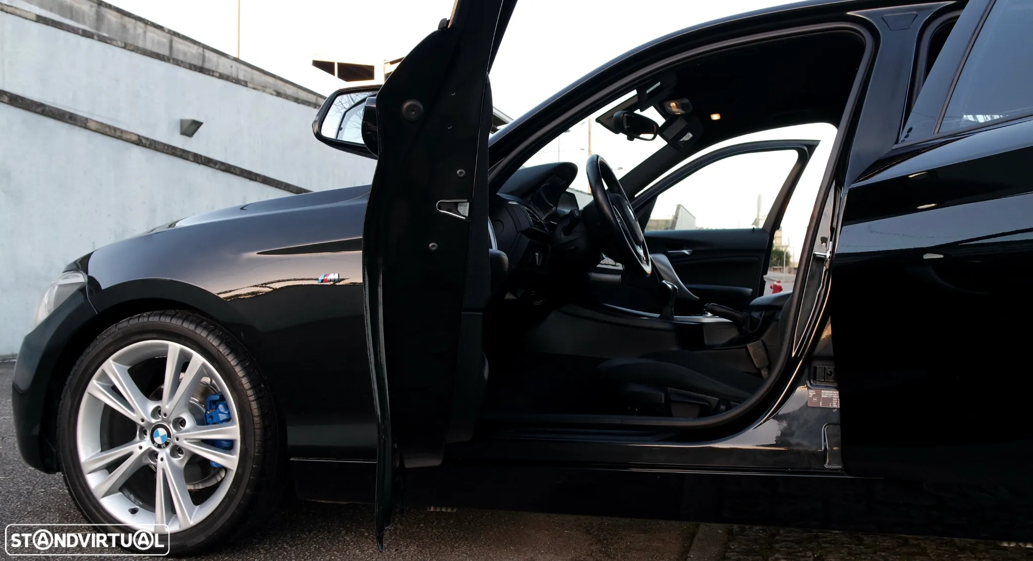 BMW 118 d Pack M - 31