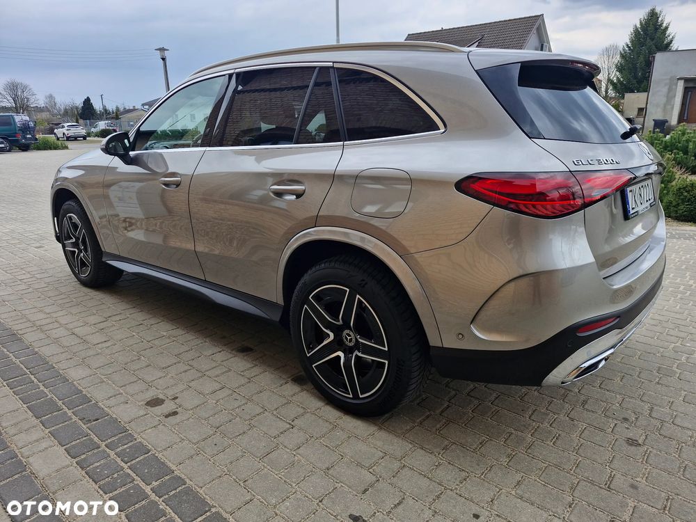 Mercedes-Benz GLC - 10