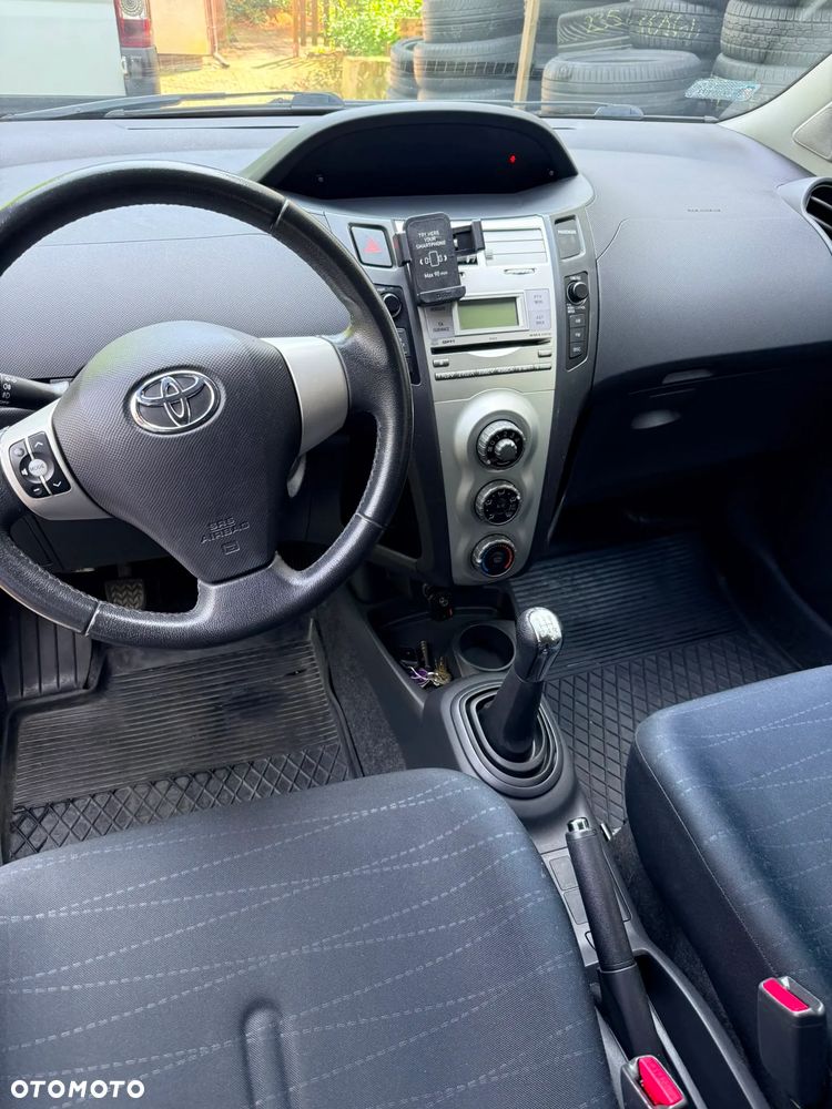 Toyota Yaris 1.4 D-4D Edition - 3