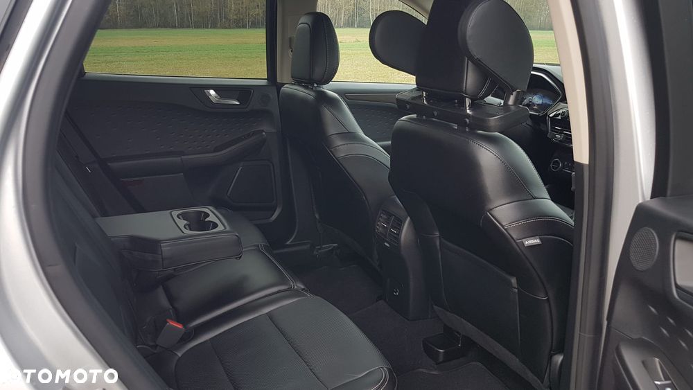 Ford Escape 2.0 EcoBoost AWD Titanium - 14