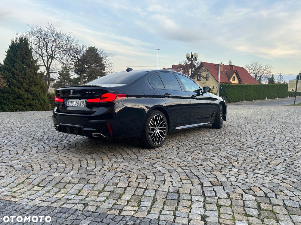 BMW Seria 5 530e iPerformance xDrive M Sport sport - 5