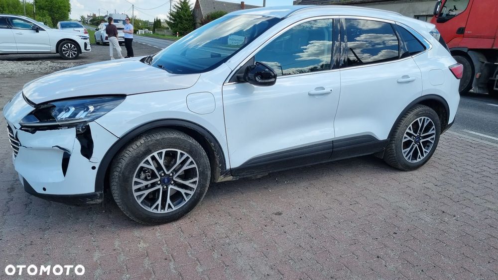 Ford Kuga - 5