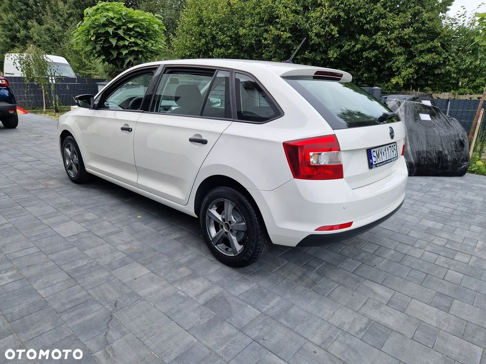 Skoda RAPID 1.2 TSI Active - 4