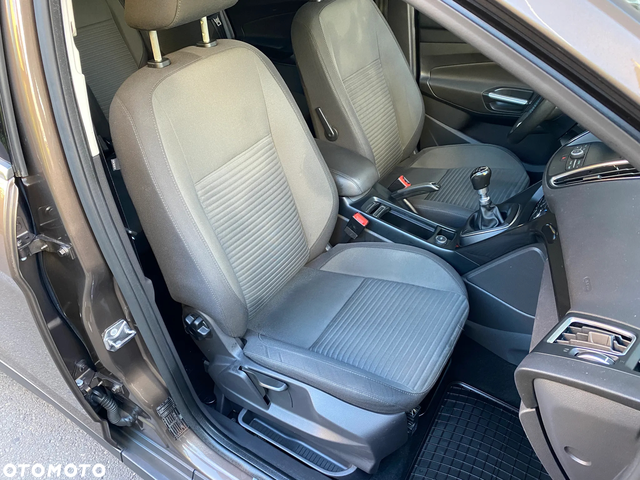 Ford C-MAX 1.0 EcoBoost Titanium ASS - 17