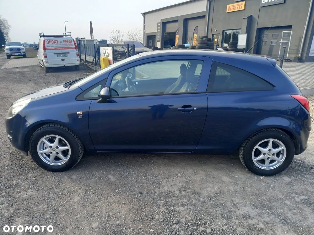 Opel Corsa 1.4 16V Color Edition - 4