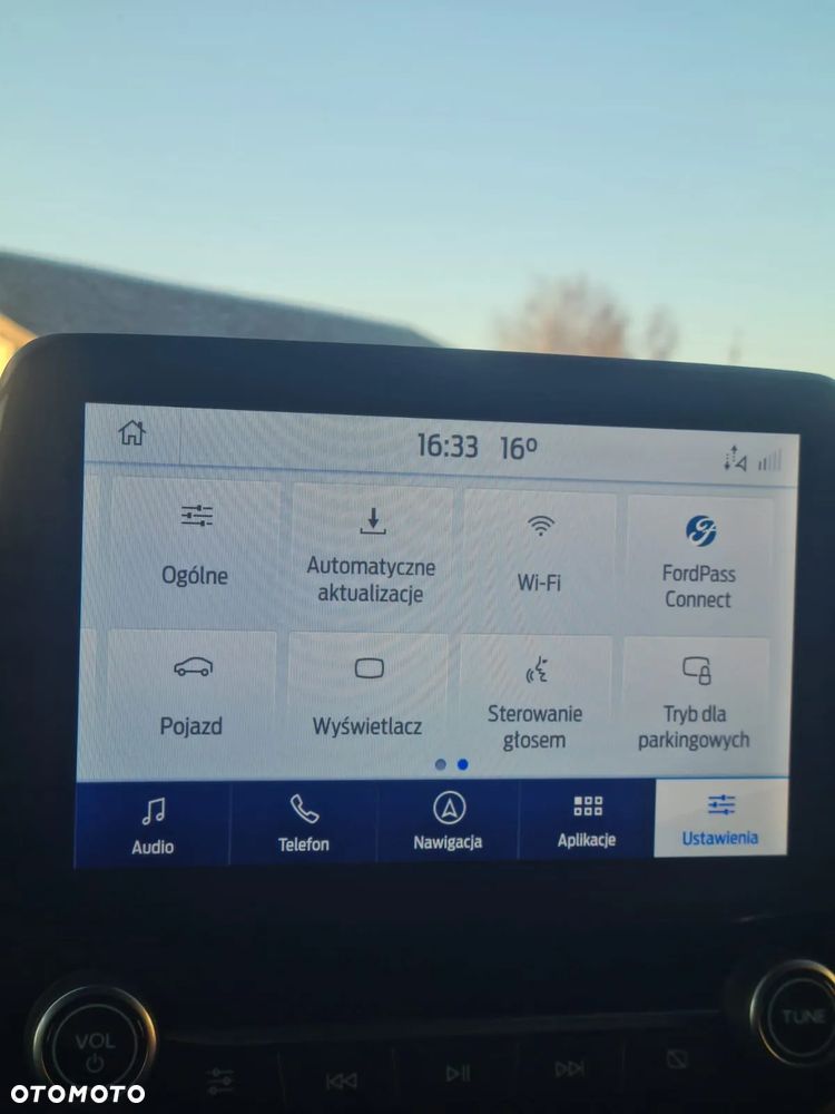 Ford TRANSIT CUSTOM - 13