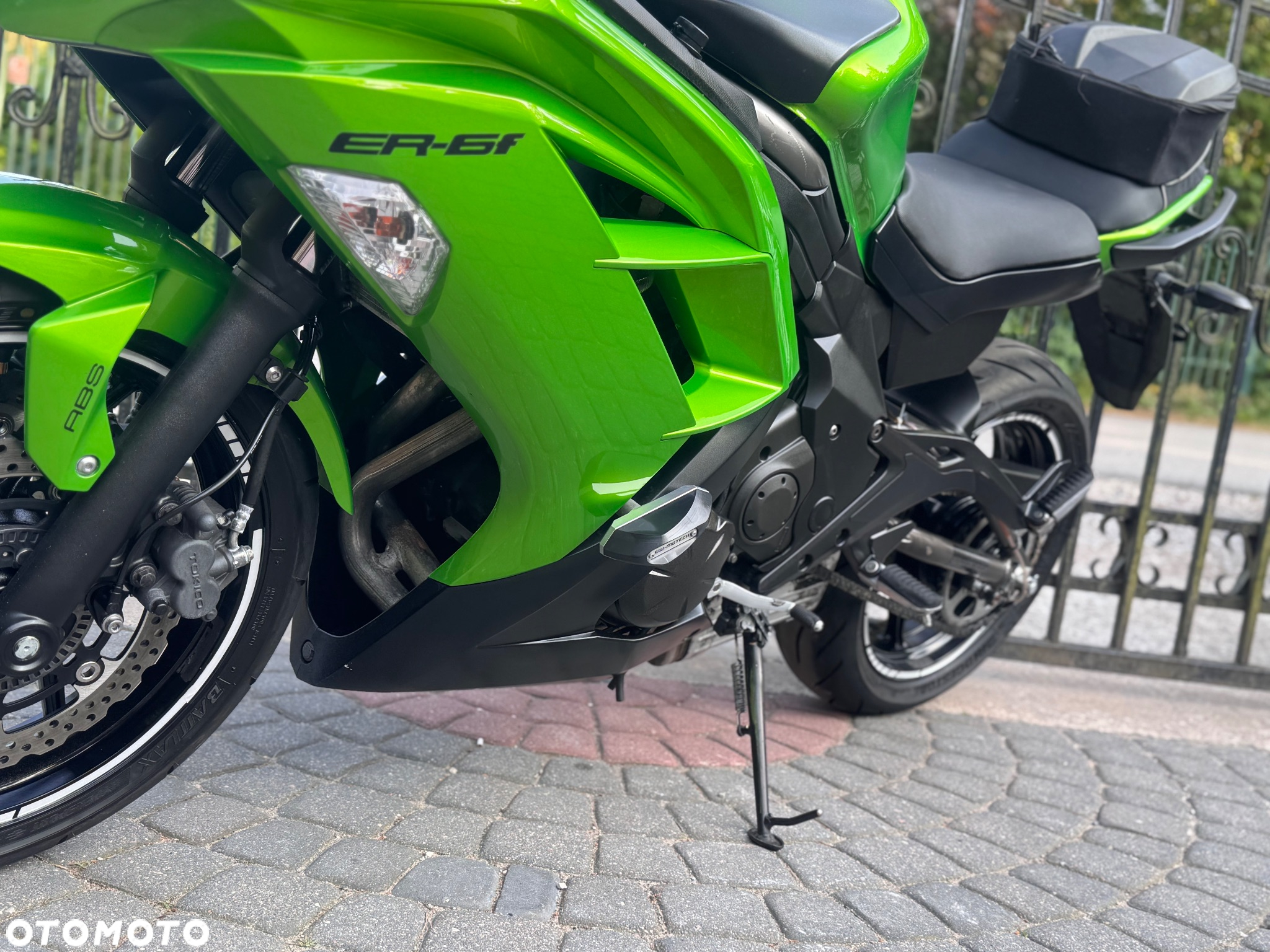 Kawasaki ER - 18