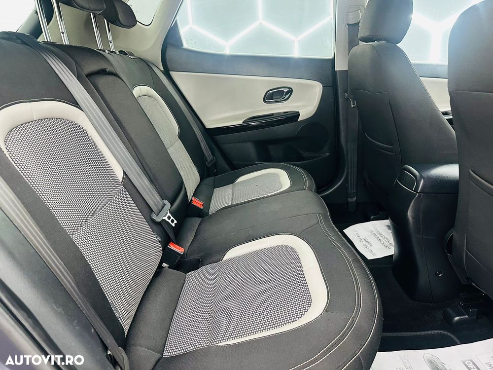 Kia Ceed 1.6 DSL CITY - 8