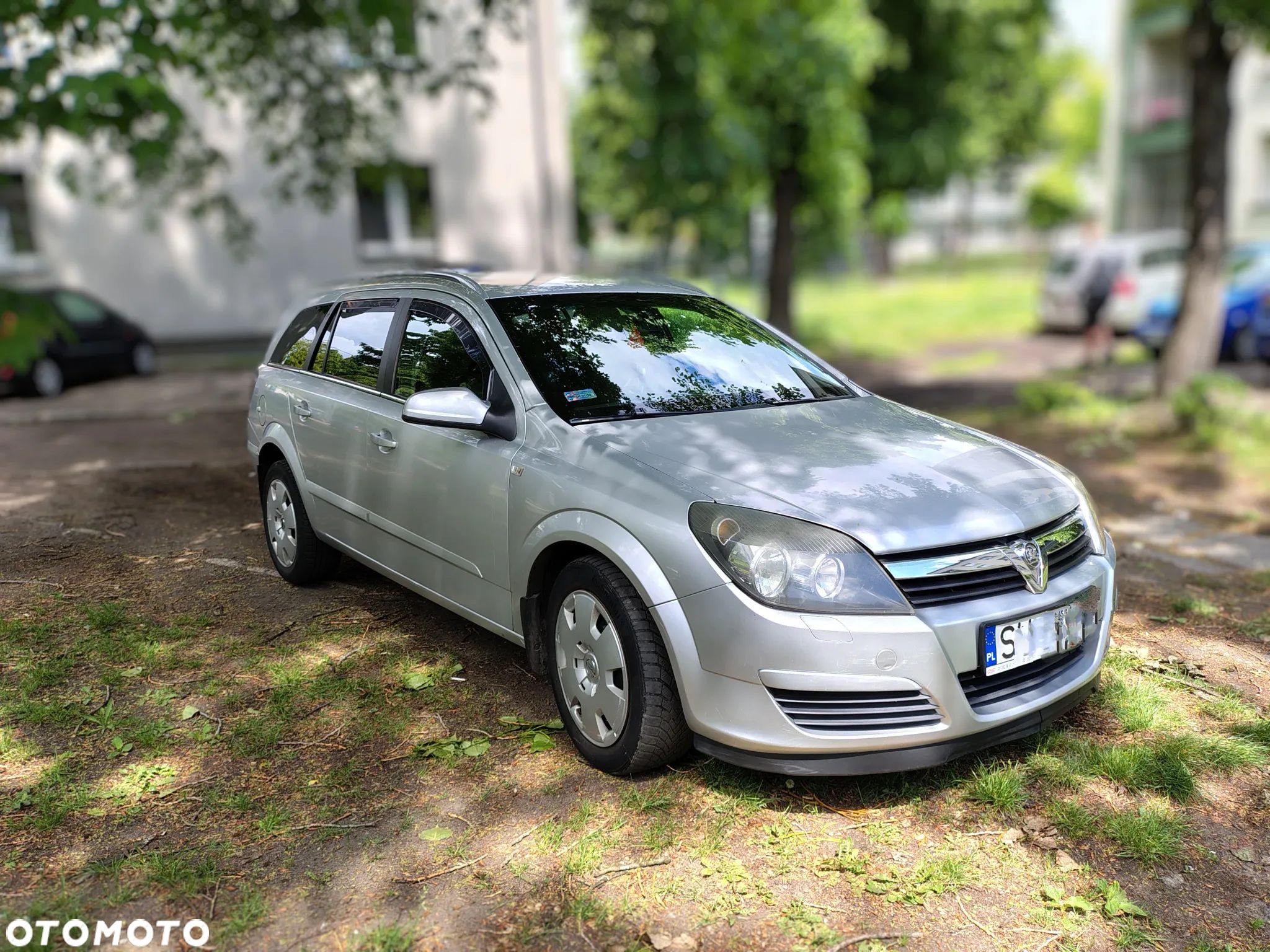 Opel Astra 1.9 CDTI Elegance - 1