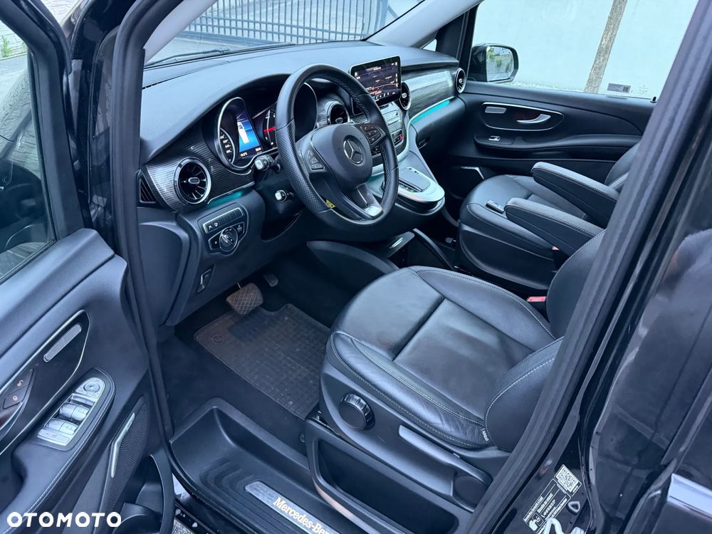 Mercedes-Benz Klasa V 300 d Extralang 9G-TRONIC Avantgarde - 8