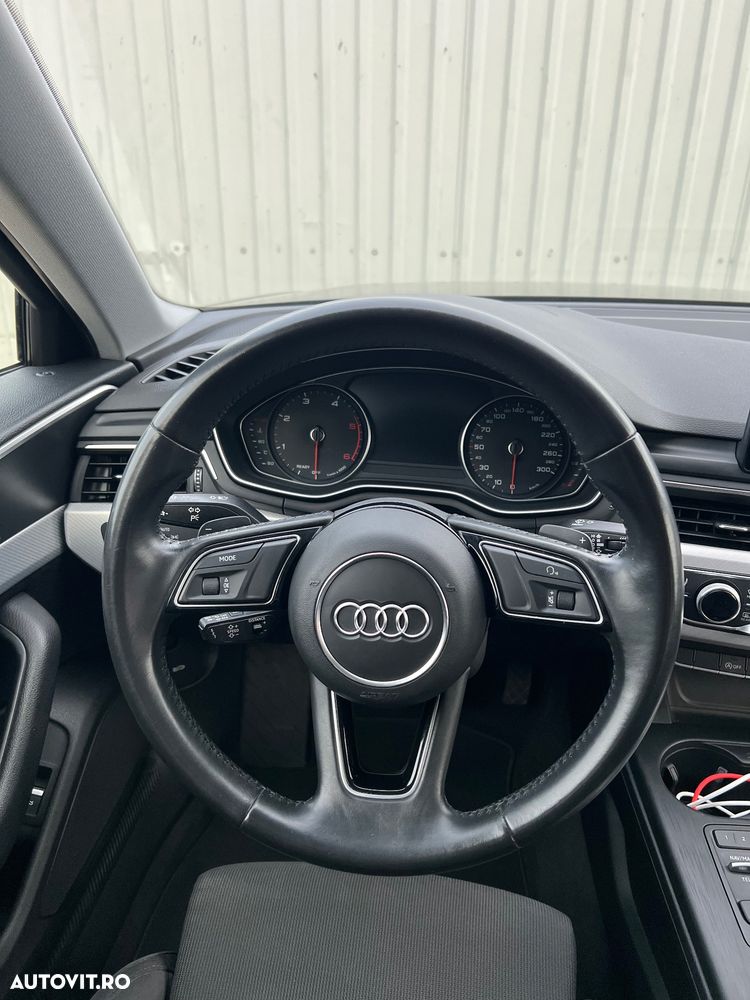 Audi A4 Avant 2.0 TDI S tronic Sport - 23