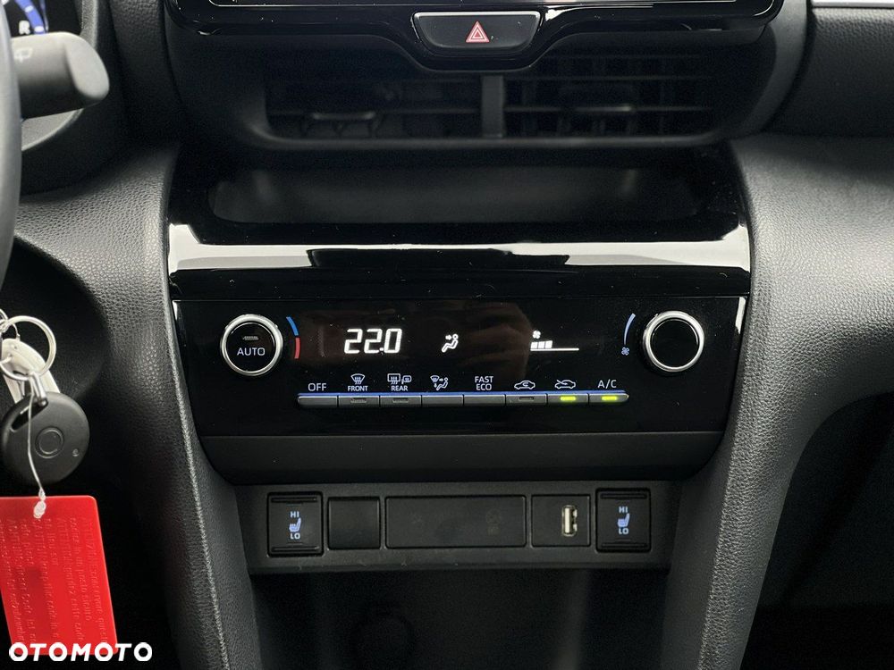 Toyota Yaris Cross Hybrid 1.5 Comfort - 19