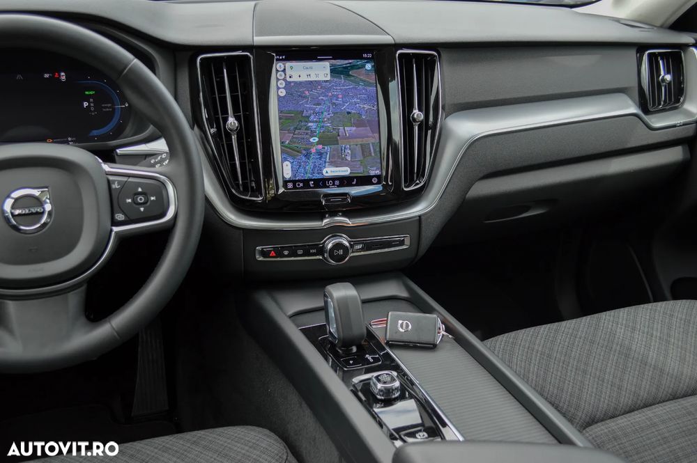 Volvo XC 60 T6 AWD Ultra Black Edition - 23
