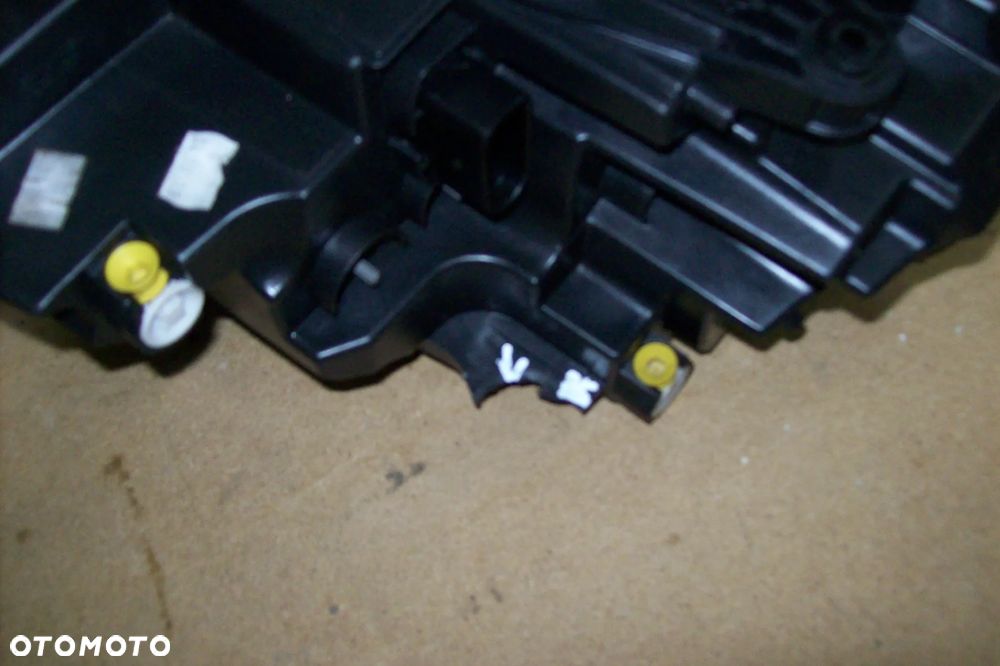 LAMPA PRZEDNIA  PRAWA EUROPA FUUL LED SKODA KAMIQ - 6