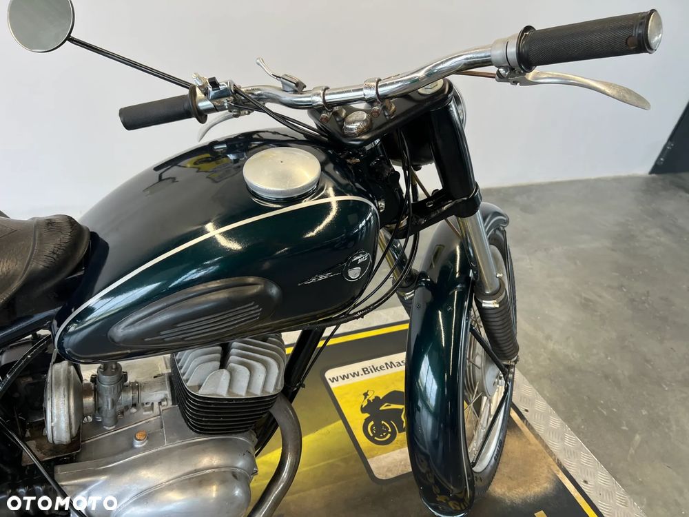 MZ RT - 26