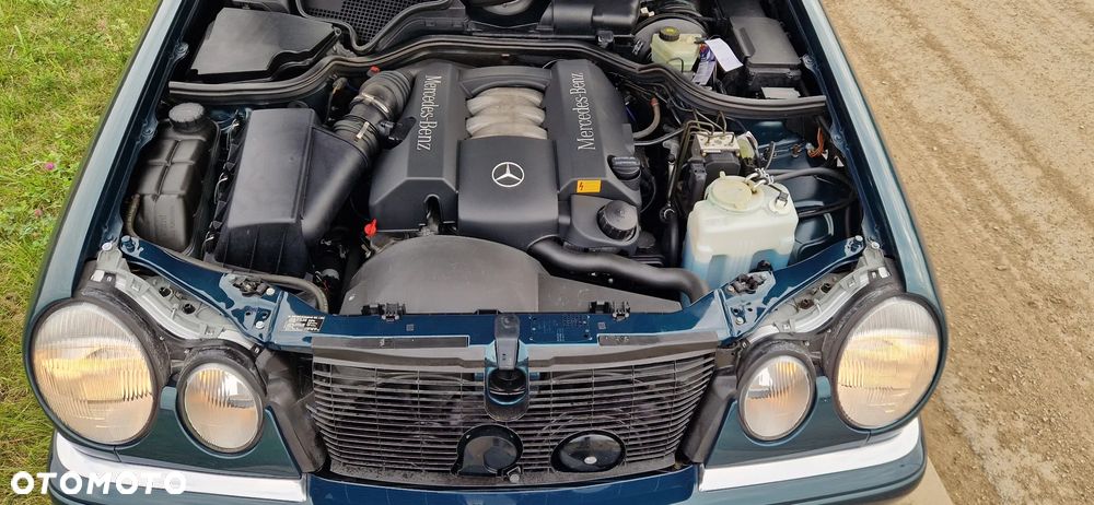 Mercedes-Benz Klasa E - 6